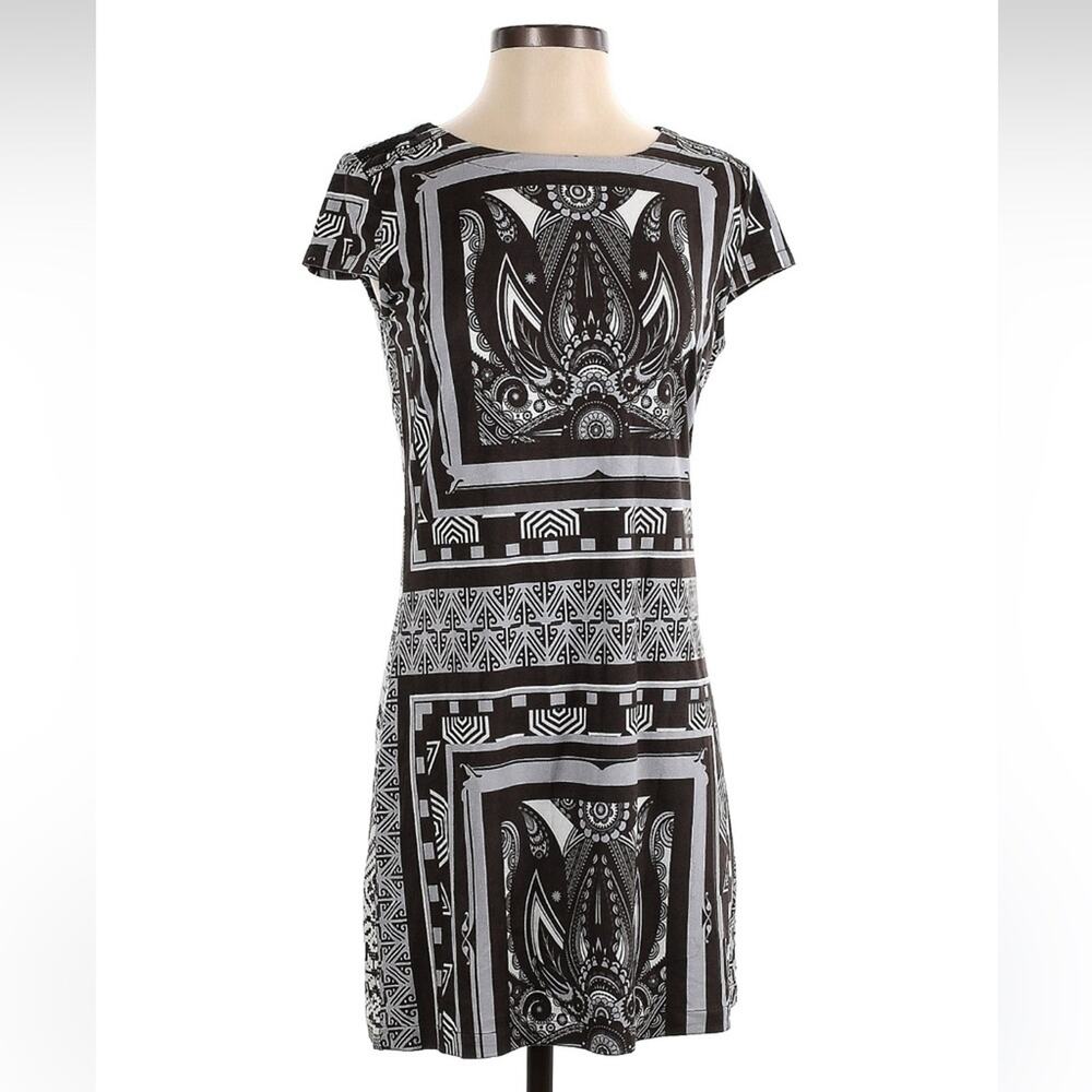 Custo Barcelona cap sleeve geometric patterned black grey white mini dress, 1 XS